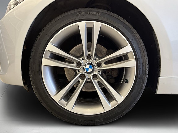 BMW 320d 6 of 28