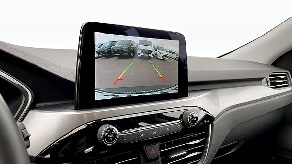 Ford Kuga 12 of 12