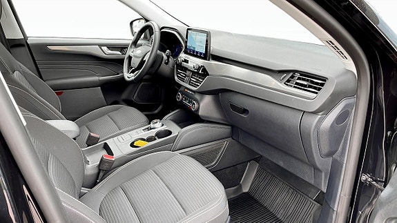 Ford Kuga 3 of 5