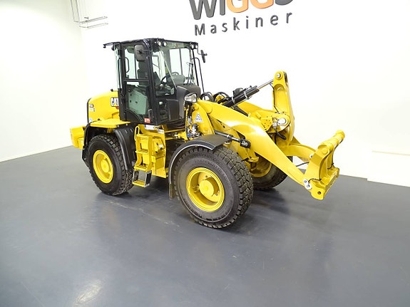 CAT 914 4 of 6