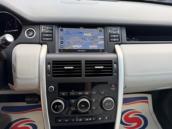 Land Rover Discovery Sport 16 of 29