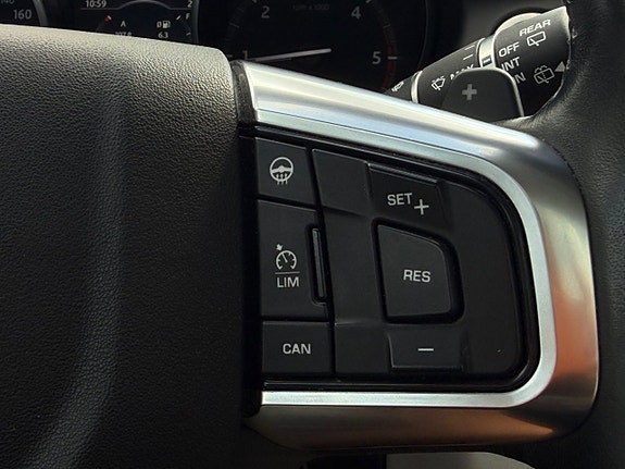 Land Rover Discovery Sport 27 of 29