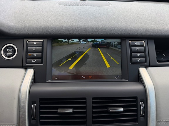 Land Rover Discovery Sport 19 of 29