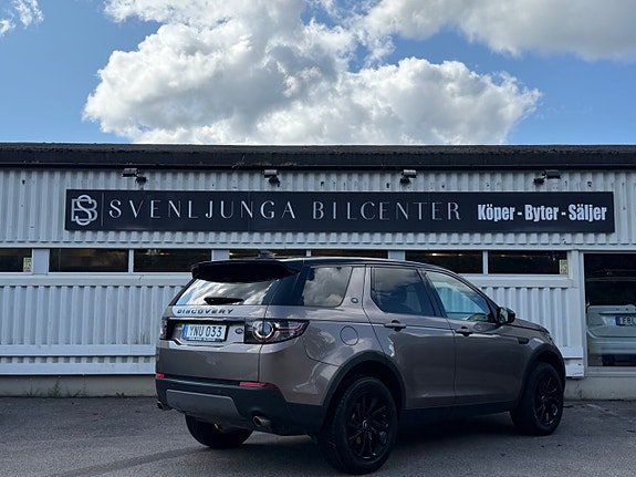 Land Rover Discovery Sport 3 of 5