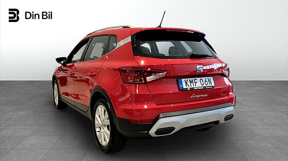 Seat Arona 3 of 5