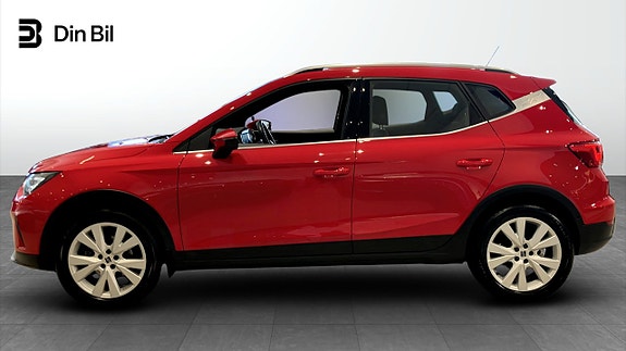 Seat Arona 2 of 5