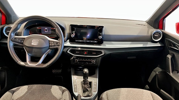 Seat Arona 10 of 12