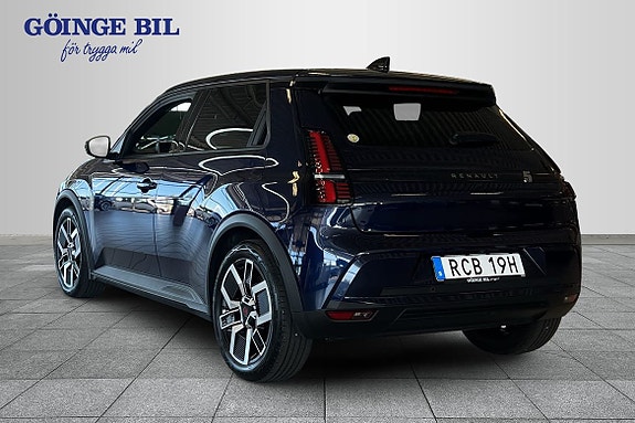 Renault 5 E-Tech 6 of 13