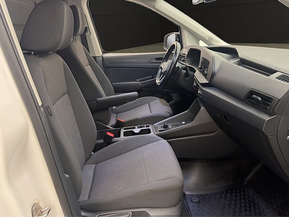 Volkswagen Caddy 25 of 30