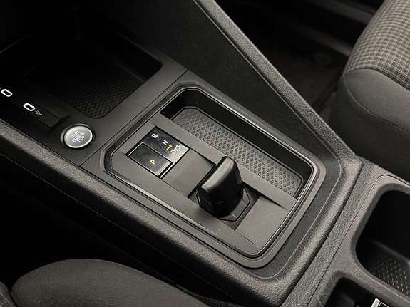 Volkswagen Caddy 24 of 30