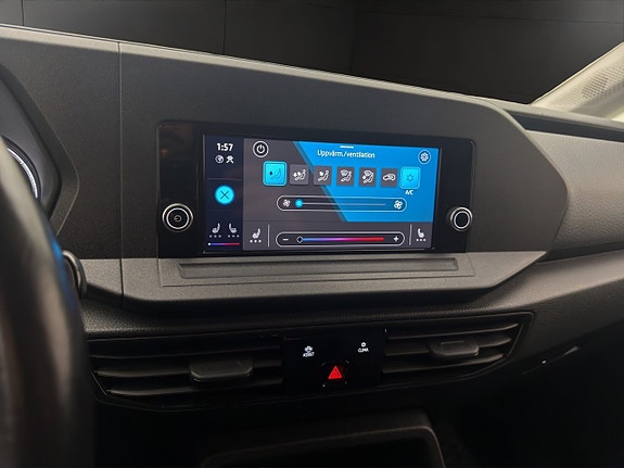 Volkswagen Caddy 23 of 30