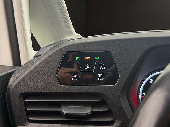 Volkswagen Caddy 14 of 30