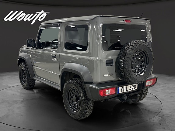 Suzuki Jimny 5 of 5