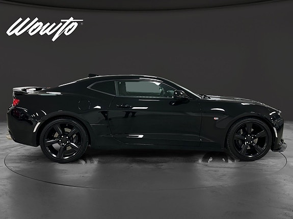 Chevrolet Camaro SS 3 of 5