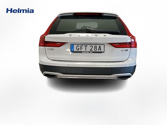 Volvo V90 Cross Country 5 of 5