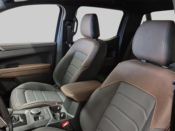 Volkswagen Amarok 8 of 21