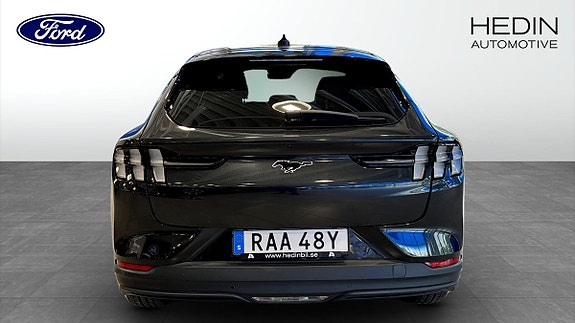 Ford Mustang Mach-E 7 of 9