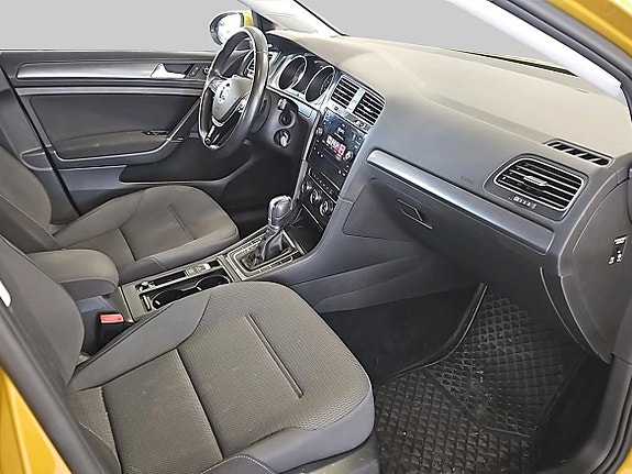 Volkswagen Golf I 9 of 18