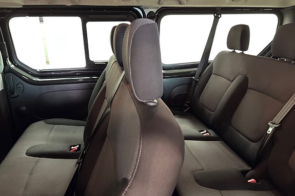 Renault Trafic 14 of 20