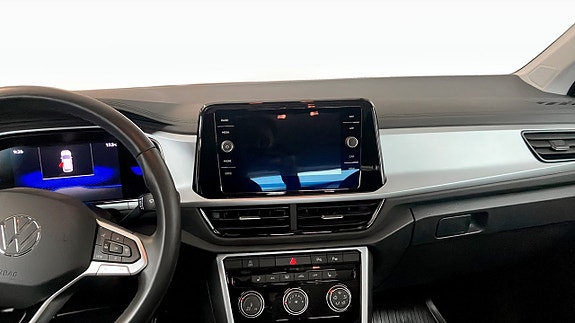 Volkswagen T-Roc 9 of 13