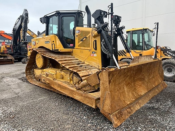 CAT D 6 XE LGP 3 of 8