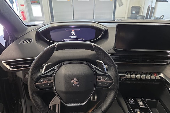 Peugeot 5008 13 of 16