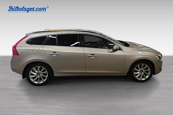 Volvo V60 7 of 13