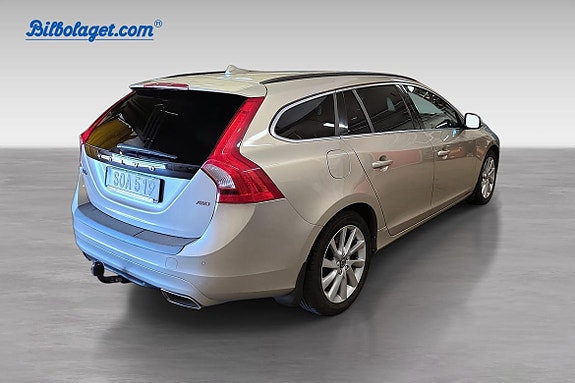 Volvo V60 6 of 13