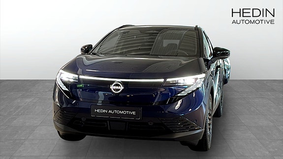 Nissan Leaf 8 of 13