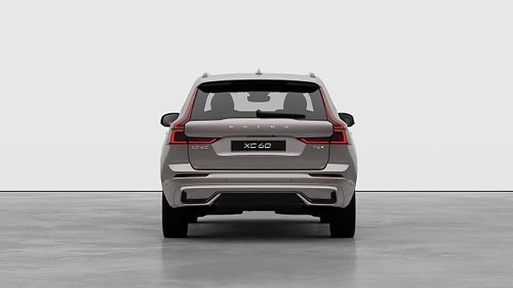 Volvo XC60 18 of 18