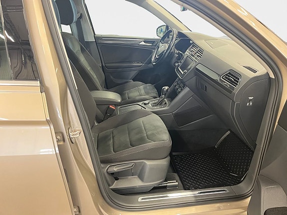 Volkswagen Tiguan 13 of 15