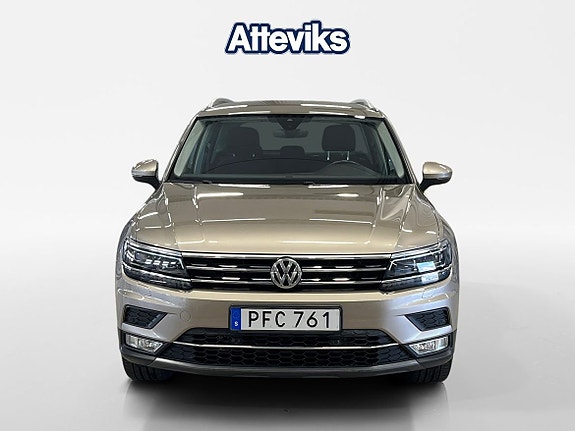 Volkswagen Tiguan 8 of 15