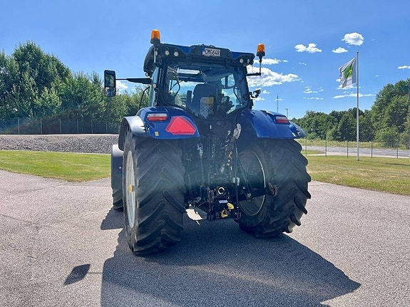 New Holland T 7.225 AC 4 of 11