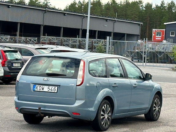 Ford Focus 7 of 11