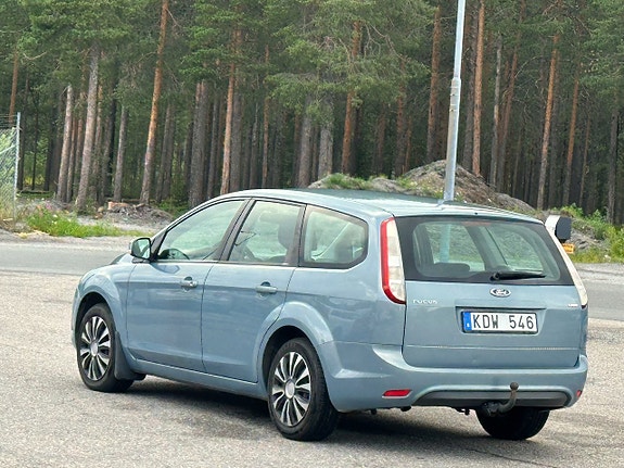 Ford Focus 8 of 11