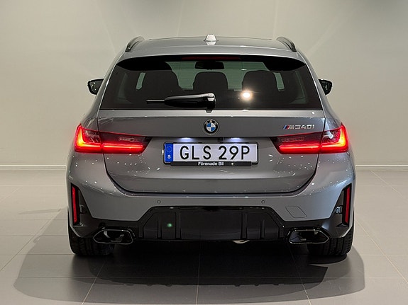 BMW M340i 4 of 5