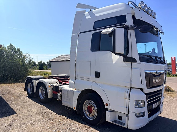 MAN TGX 28.500 2 of 12