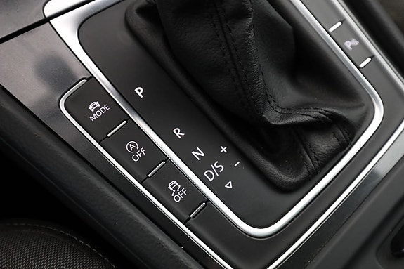 Volkswagen Golf Alltrack 29 of 30