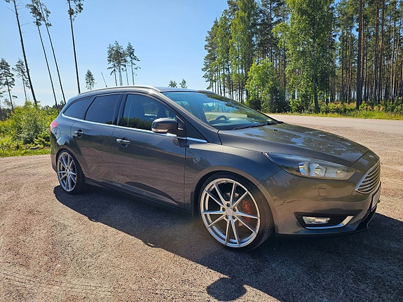 Ford Focus 5 of 5