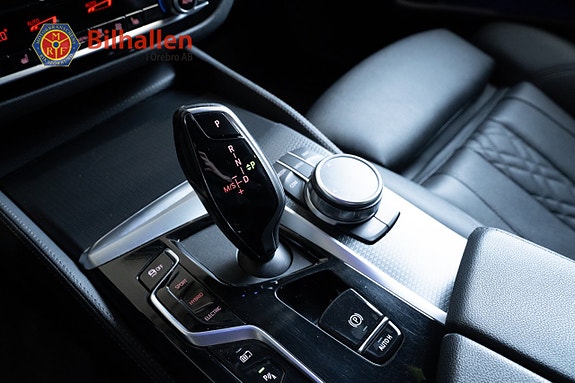 BMW 530e 11 of 18