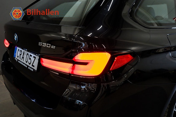 BMW 530e 4 of 18