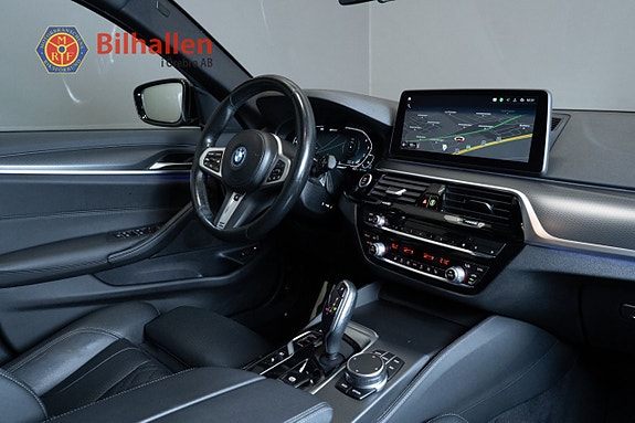 BMW 530e 5 of 18