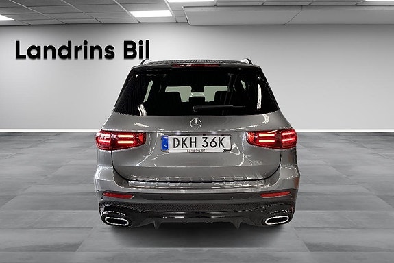 Mercedes-Benz GLB200 5 of 5