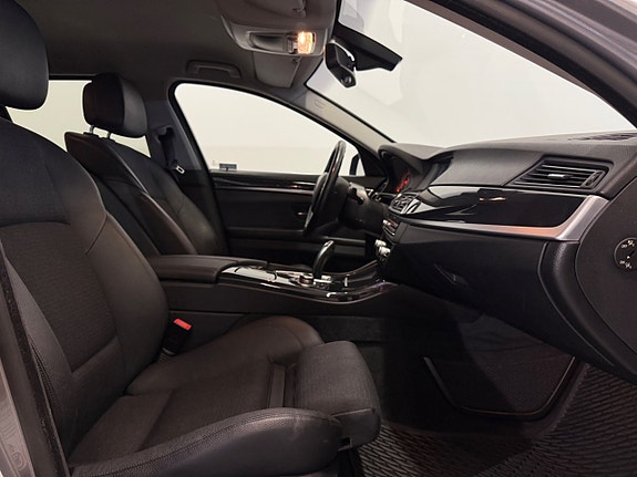 BMW 520d 15 of 23