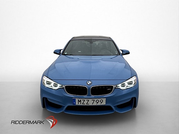 BMW M3 2 of 5