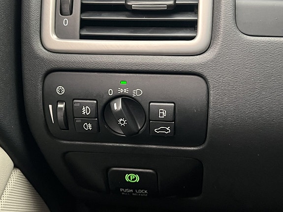 Volvo S80 25 of 29