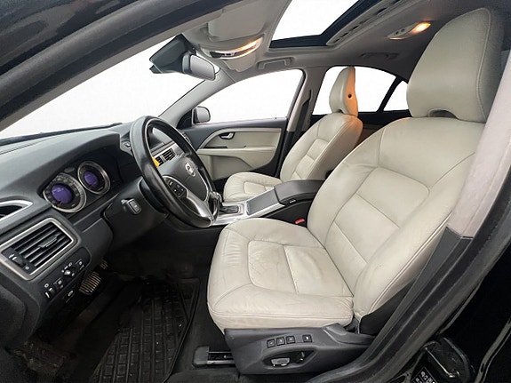 Volvo S80 9 of 29