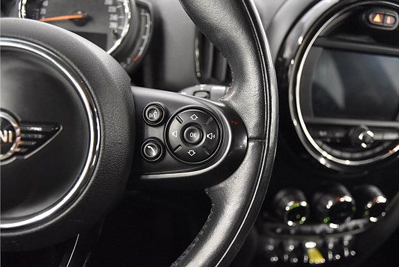 MINI Countryman Cooper SE 11 of 18