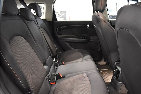 MINI Countryman Cooper SE 13 of 18