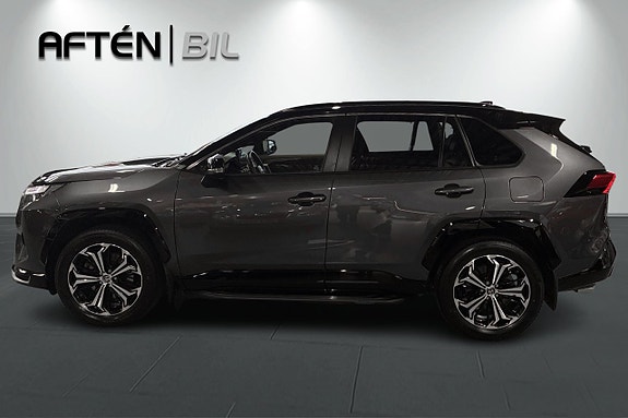 Toyota RAV4 Plug-in Hybrid 6 of 25
